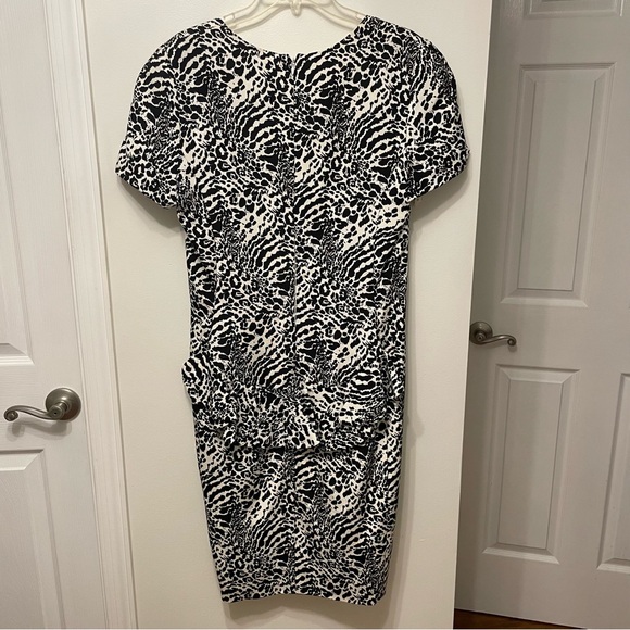 NWOT Carolina Herrera Dress - Picture 8 of 11